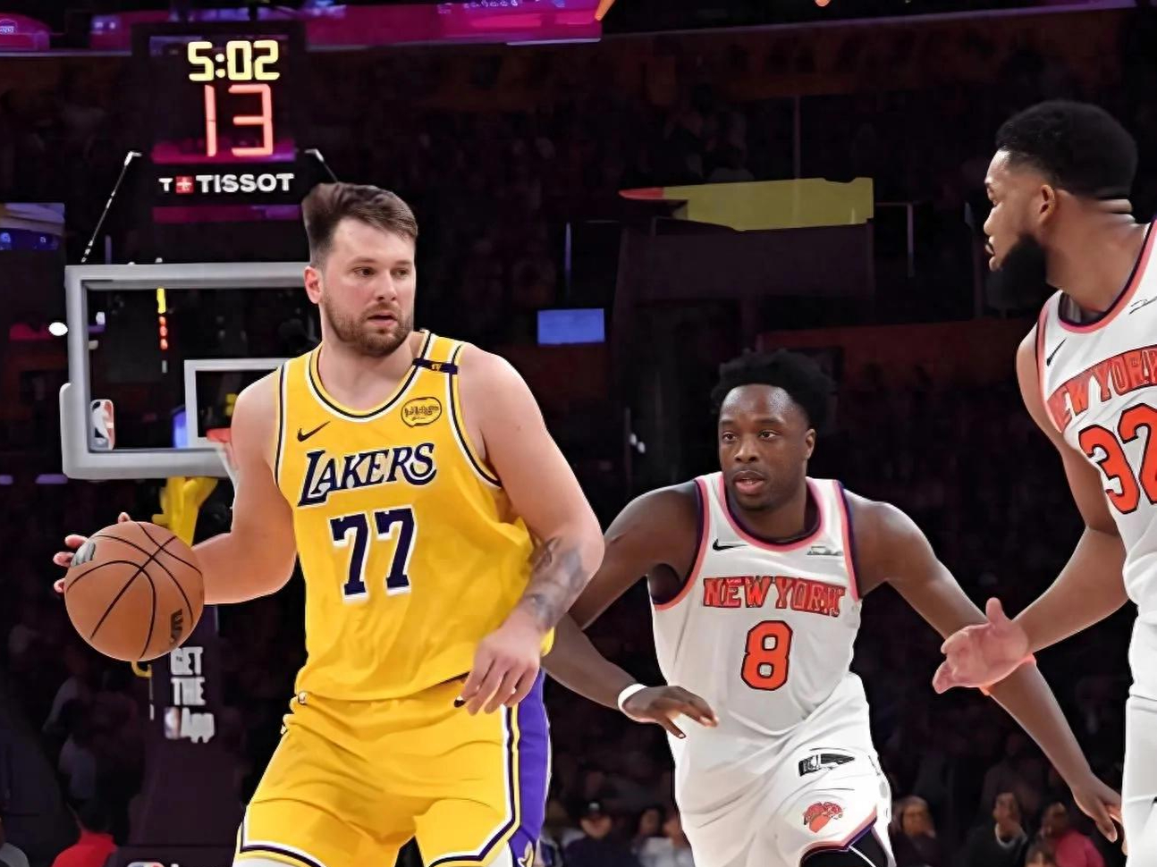 关于转会期NBA总决赛焦点战，纽约尼克斯造点机会，悬念犹存，赛季目标并未改变的信息