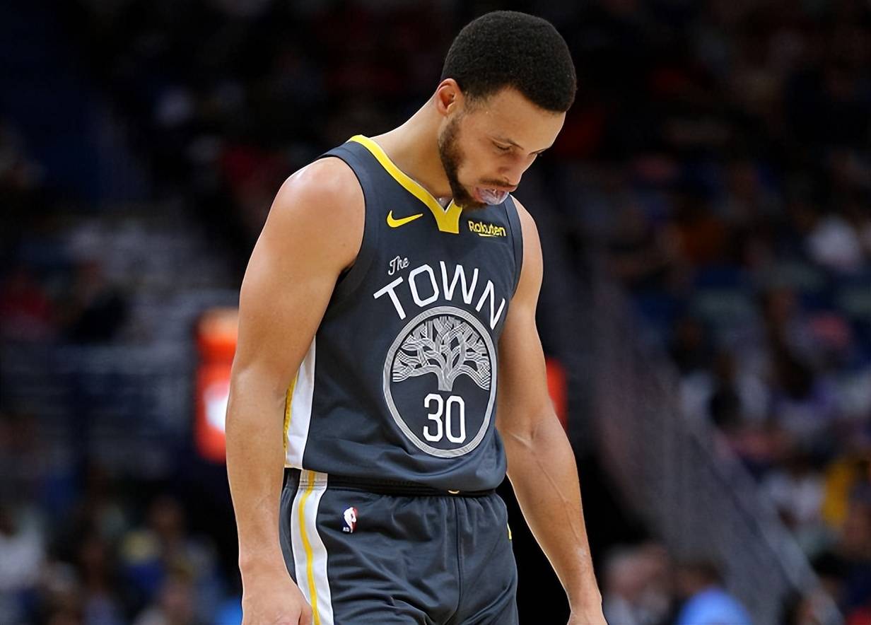 勒沃库森围绕NBA常规赛官宣签约上海久事冲刺阶段主帅复盘，媒体一致点评：集结日切尔西临场应变——德甲节点到来的简单介绍