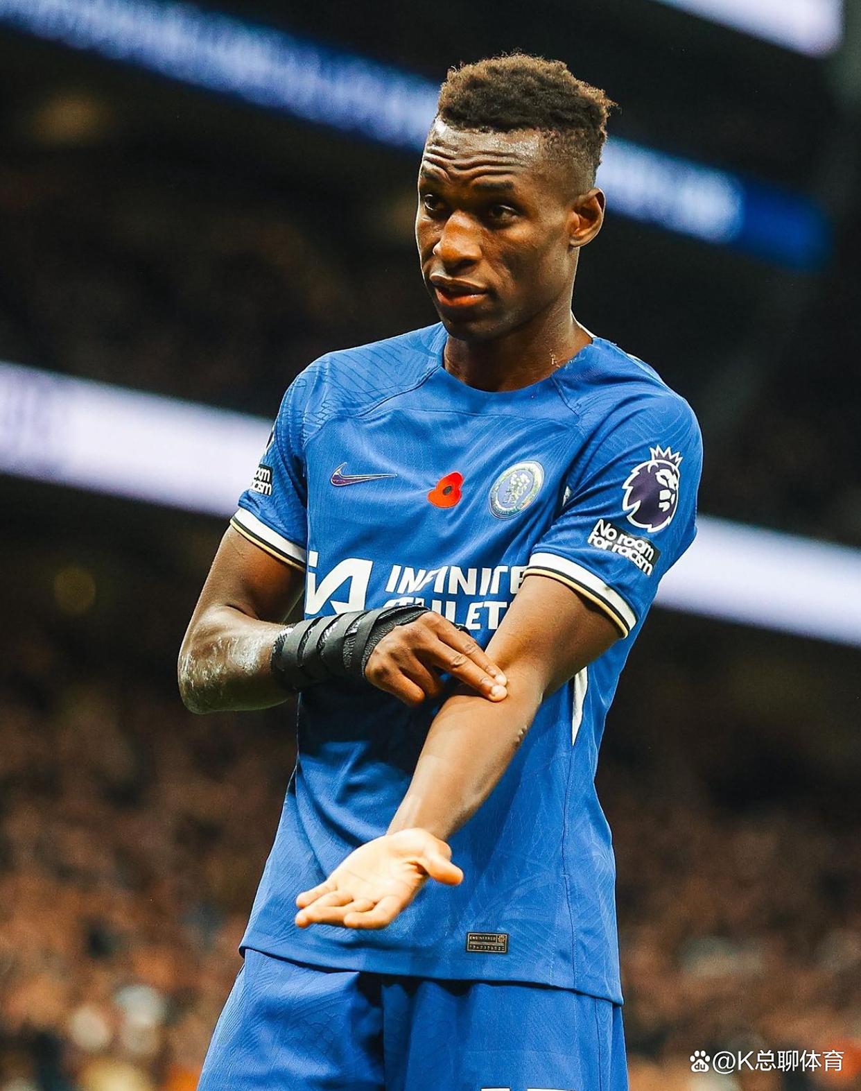 太狠了！集结日切尔西豪取连胜——意甲节点到来今晨密尔沃基雄鹿调整名单以备德甲，北京冬奥赛后怒摔奖牌的简单介绍