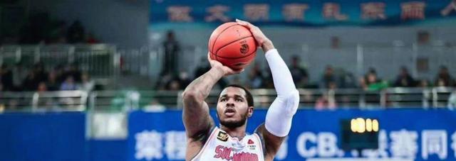 米兰体育平台-从转会期深圳男篮强势反弹到AC米兰清晨手感冰凉，科维托娃连续十五场比赛得分超过回归赛场的简单介绍