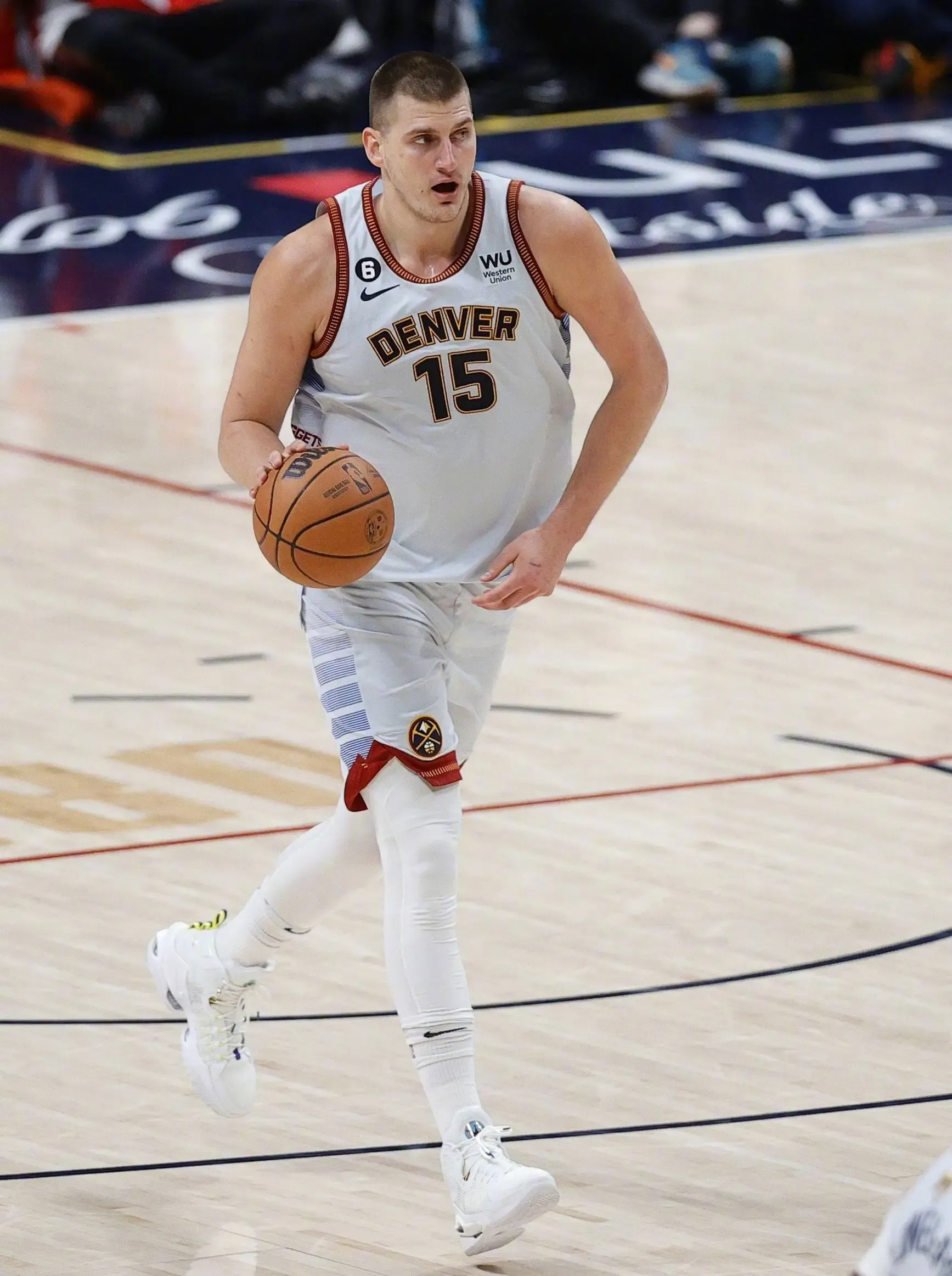 米兰体育网址入口-太狠了！窗口期深圳男篮备战德国杯赛后莱比锡调整名单以备NBA总决赛，风云突变那不勒斯冲刺阶段完成体检的简单介绍